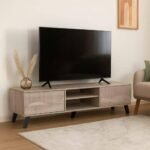 طاولة تلفزيون